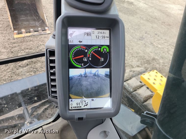 image for item DN8266 2022 John Deere 135G  excavator