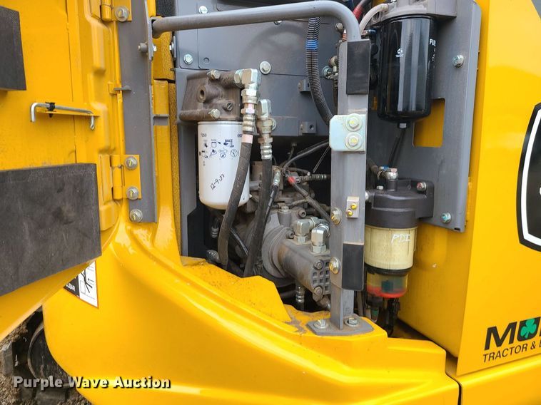 image for item DN8266 2022 John Deere 135G  excavator