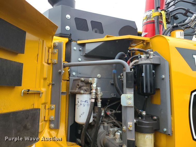 image for item DN8266 2022 John Deere 135G  excavator