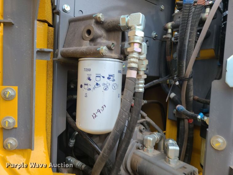 image for item DN8266 2022 John Deere 135G  excavator