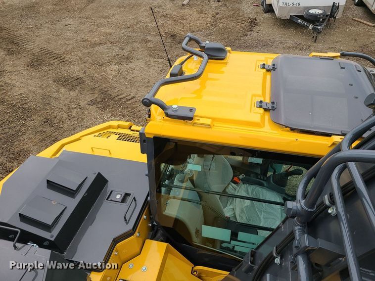 image for item DN8266 2022 John Deere 135G  excavator