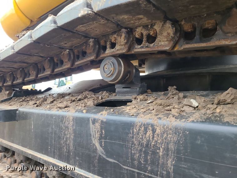 image for item DN8266 2022 John Deere 135G  excavator