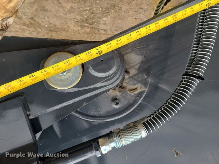 image for item DN8266 2022 John Deere 135G  excavator