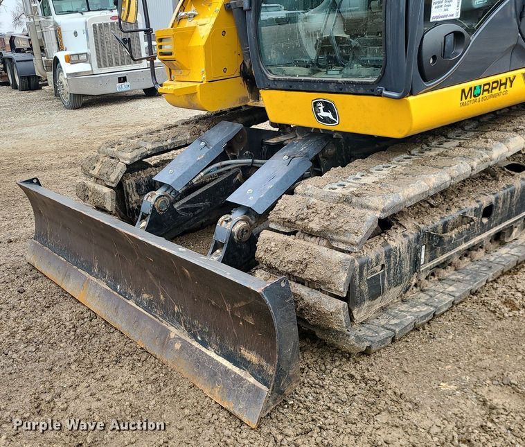 image for item DN8267 2022 John Deere 135G  excavator