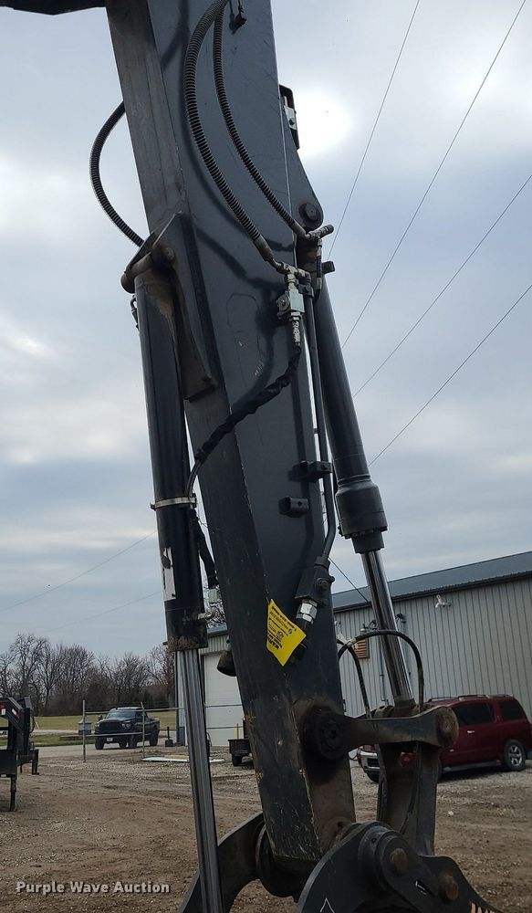 image for item DN8267 2022 John Deere 135G  excavator