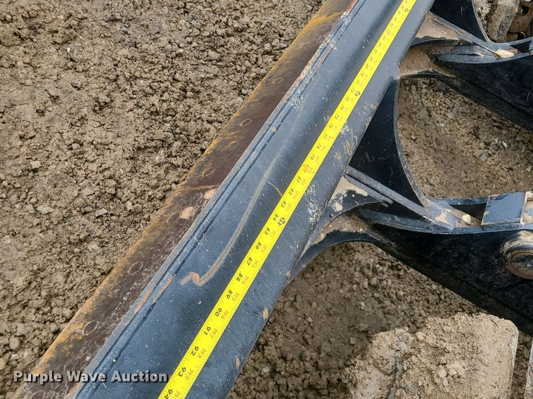 image for item DN8267 2022 John Deere 135G  excavator