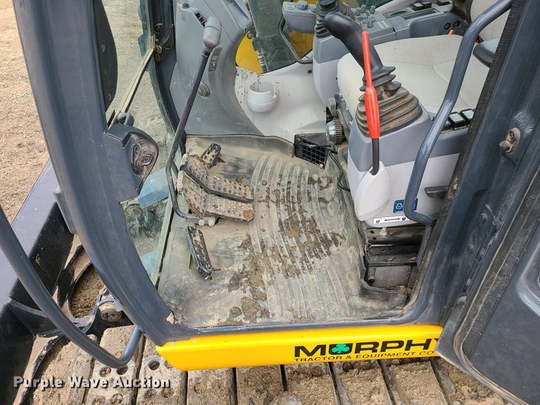 image for item DN8267 2022 John Deere 135G  excavator