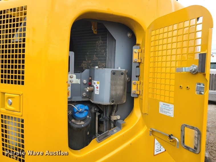 image for item DN8267 2022 John Deere 135G  excavator