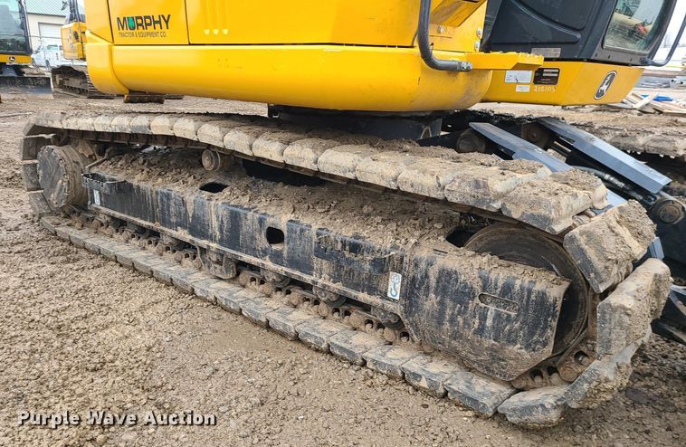 image for item DN8267 2022 John Deere 135G  excavator