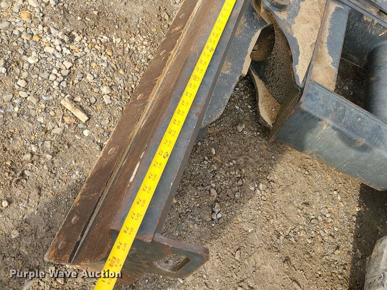 image for item DN8268 2019 Bobcat E55  mini excavator