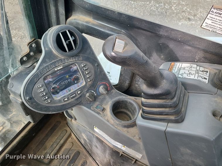 image for item DN8268 2019 Bobcat E55  mini excavator