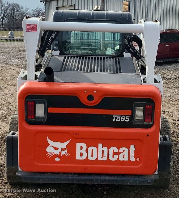 image for item DN8275 2019 Bobcat T595  tracked skid steer loader