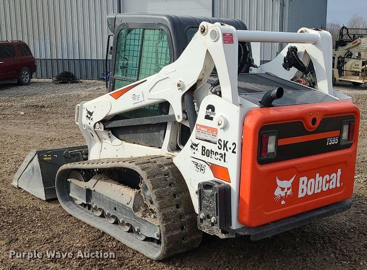 image for item DN8275 2019 Bobcat T595  tracked skid steer loader