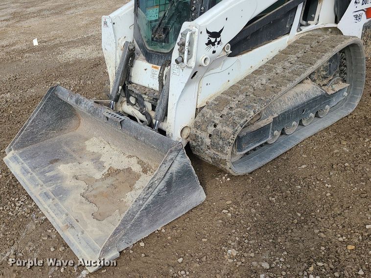 image for item DN8275 2019 Bobcat T595  tracked skid steer loader