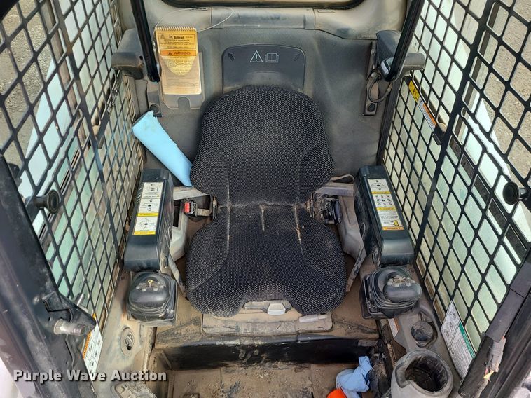 image for item DN8275 2019 Bobcat T595  tracked skid steer loader