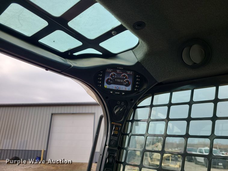 image for item DN8275 2019 Bobcat T595  tracked skid steer loader