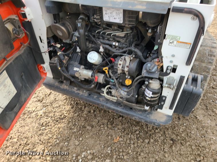 image for item DN8275 2019 Bobcat T595  tracked skid steer loader
