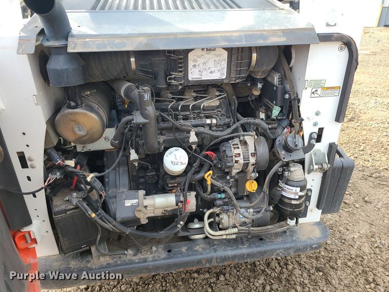 image for item DN8275 2019 Bobcat T595  tracked skid steer loader