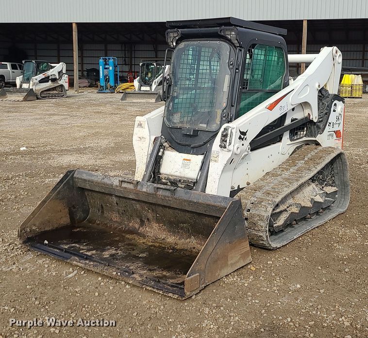 image for item DN8276 2019 Bobcat T770  tracked skid steer loader