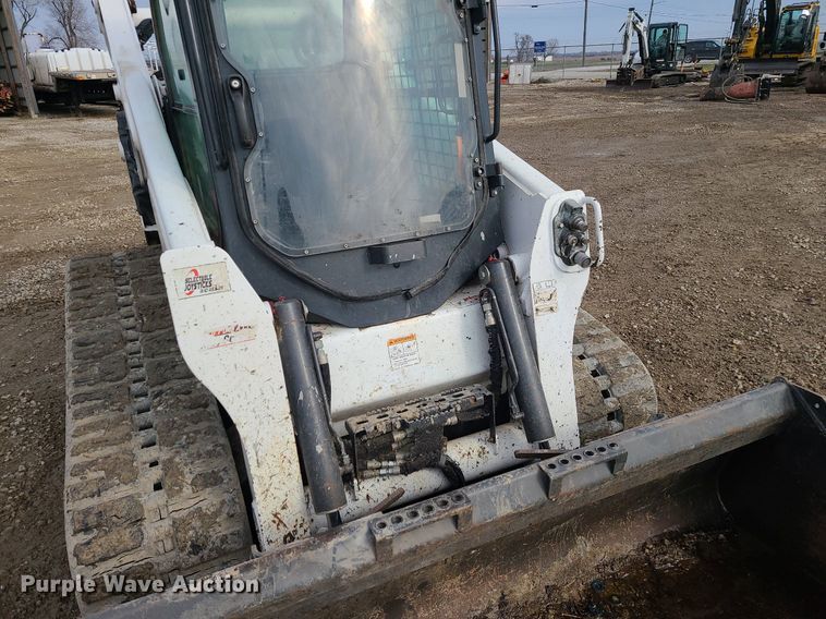 image for item DN8276 2019 Bobcat T770  tracked skid steer loader