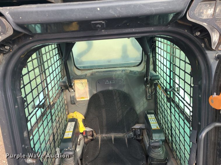 image for item DN8276 2019 Bobcat T770  tracked skid steer loader