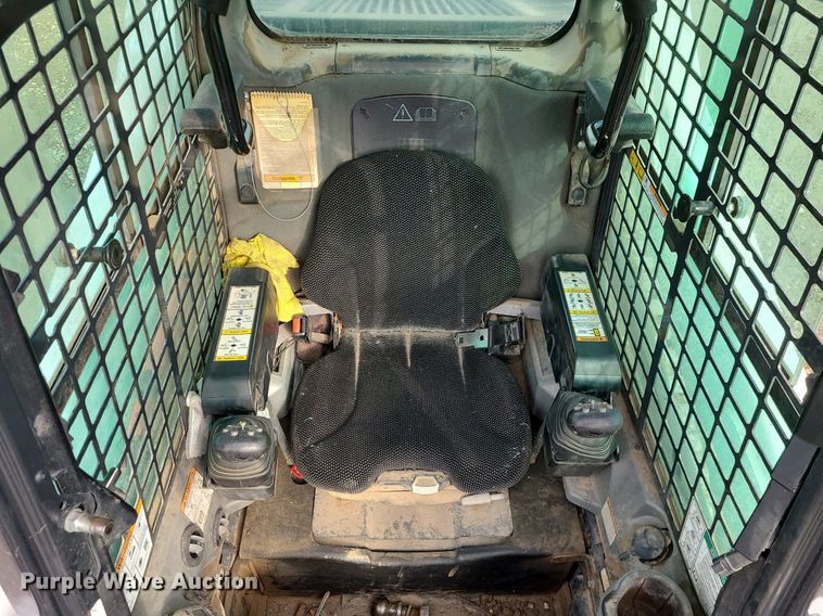 image for item DN8276 2019 Bobcat T770  tracked skid steer loader