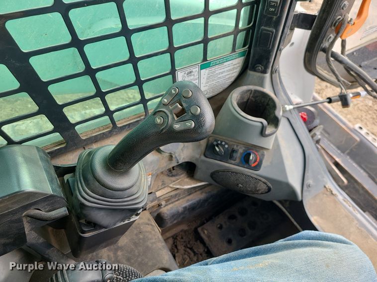 image for item DN8276 2019 Bobcat T770  tracked skid steer loader