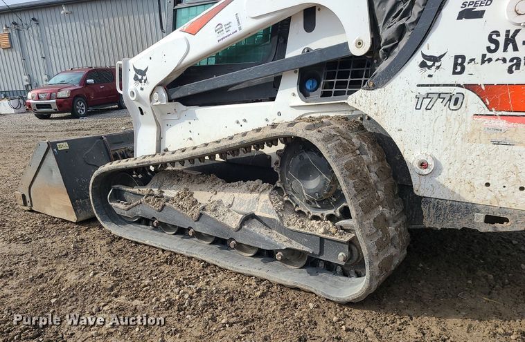 image for item DN8276 2019 Bobcat T770  tracked skid steer loader