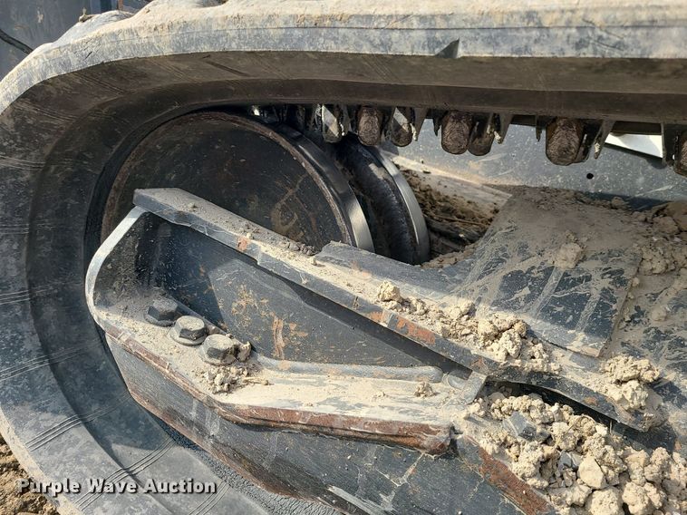 image for item DN8276 2019 Bobcat T770  tracked skid steer loader