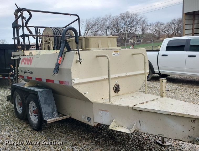 image for item DN8296 2008 Finn T90T-34 hydroseeder