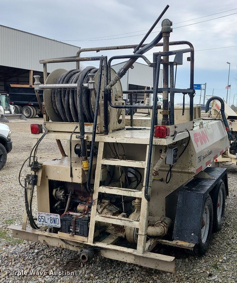 image for item DN8296 2008 Finn T90T-34 hydroseeder