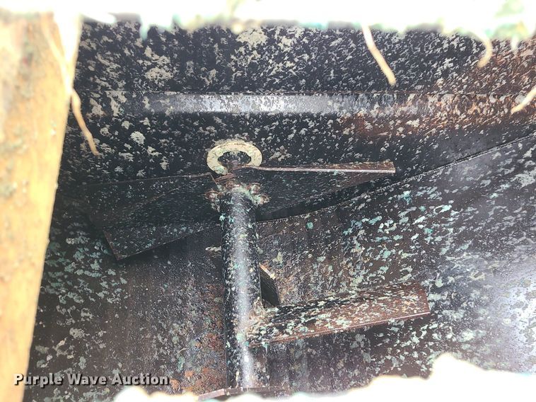 image for item DN8296 2008 Finn T90T-34 hydroseeder