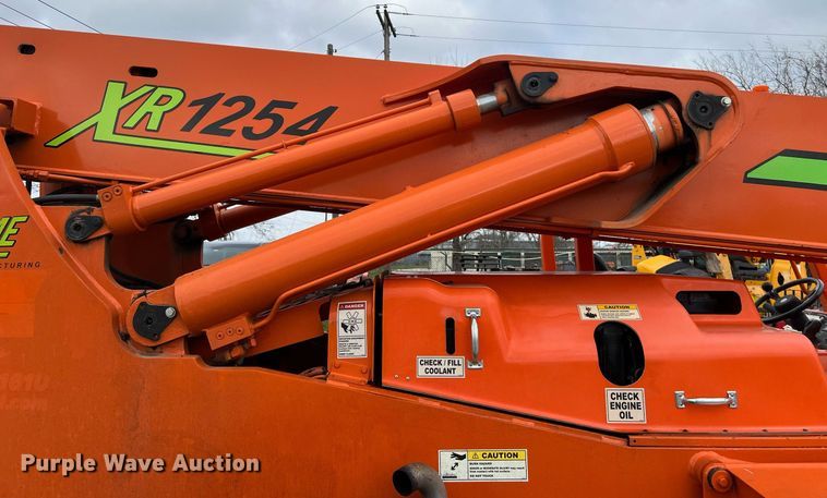 image for item DQ2346 2007 Xtreme XRM1254  telehandler