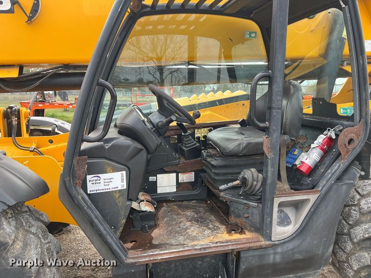 image for item DQ2347 2016 JCB 510-56  telehandler