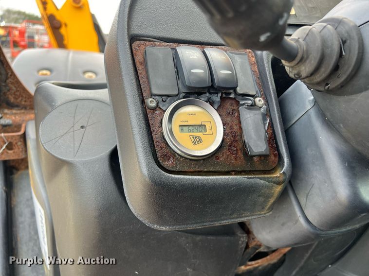 image for item DQ2347 2016 JCB 510-56  telehandler