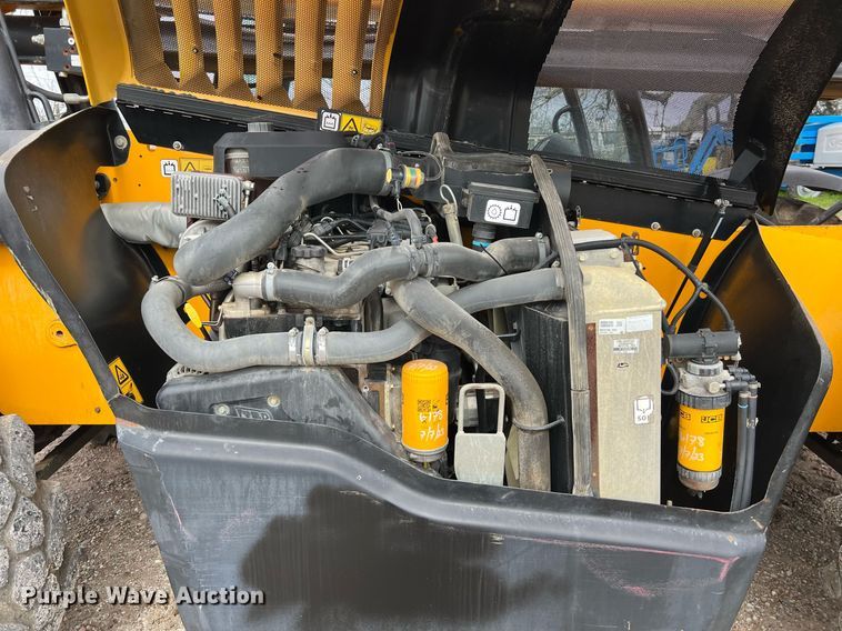 image for item DQ2347 2016 JCB 510-56  telehandler