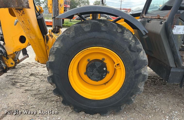 image for item DQ2347 2016 JCB 510-56  telehandler