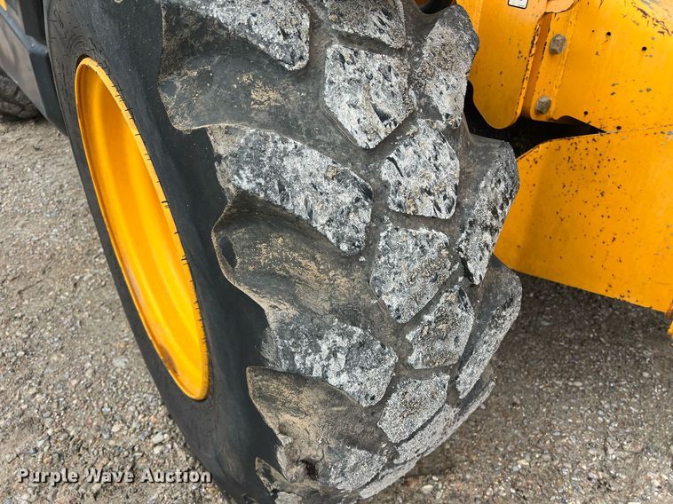image for item DQ2347 2016 JCB 510-56  telehandler