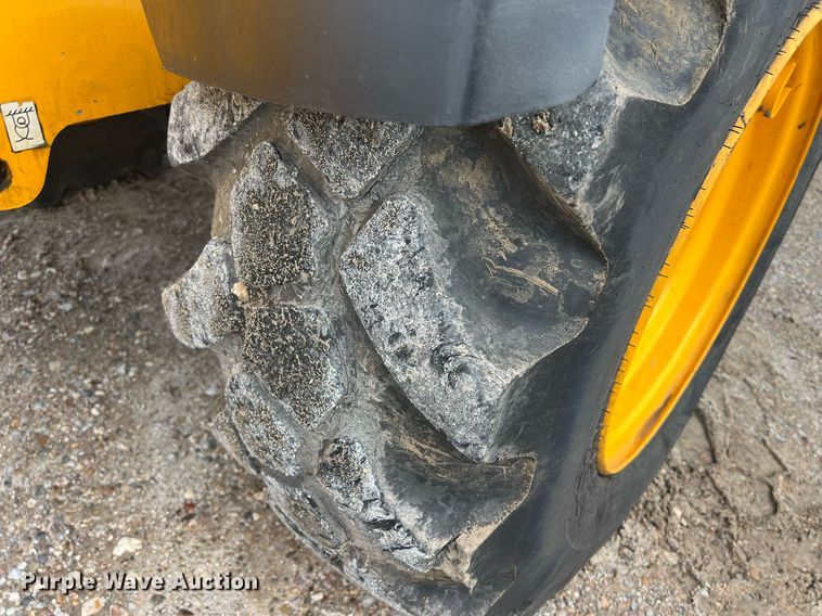 image for item DQ2347 2016 JCB 510-56  telehandler