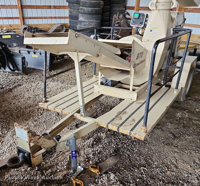 image for item DR7788 2015 B70T- 42  straw blower