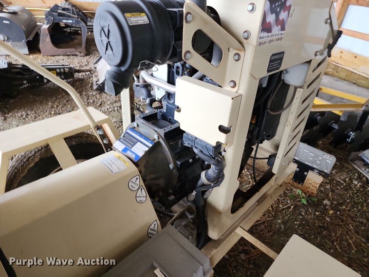 image for item DR7788 2015 B70T- 42  straw blower