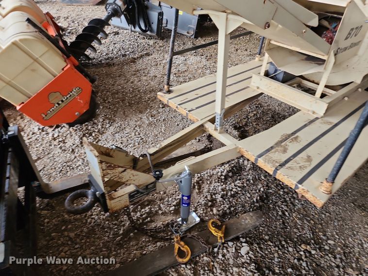 image for item DR7788 2015 B70T- 42  straw blower