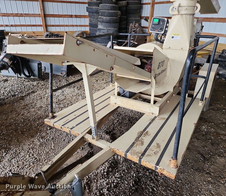 image for item DR7788 2015 B70T- 42  straw blower