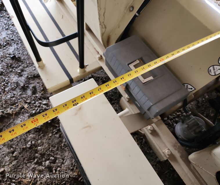 image for item DR7788 2015 B70T- 42  straw blower