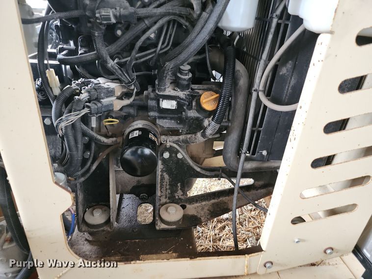 image for item DR7788 2015 B70T- 42  straw blower