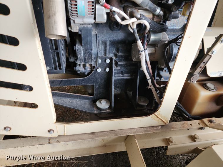 image for item DR7788 2015 B70T- 42  straw blower