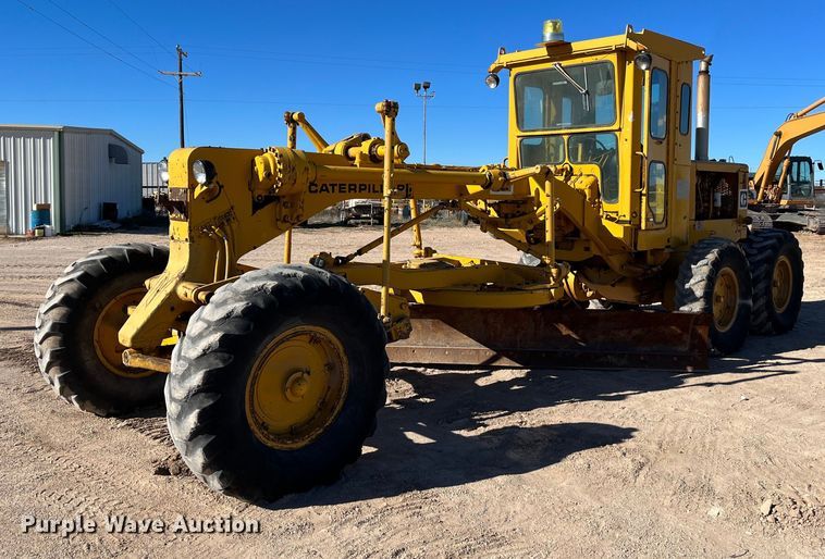 image for item EI0573 1973 Caterpillar  motor grader