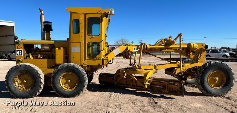 image for item EI0573 1973 Caterpillar  motor grader