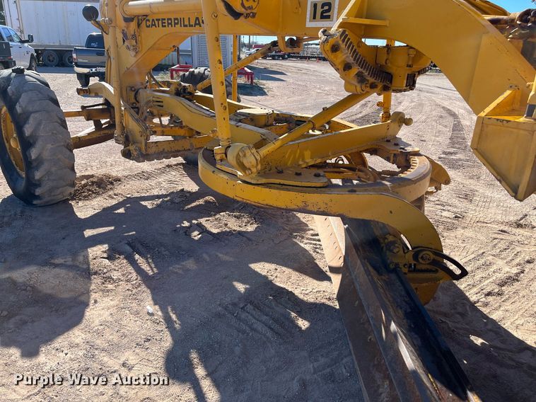 image for item EI0573 1973 Caterpillar  motor grader