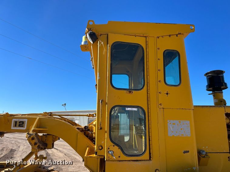 image for item EI0573 1973 Caterpillar  motor grader